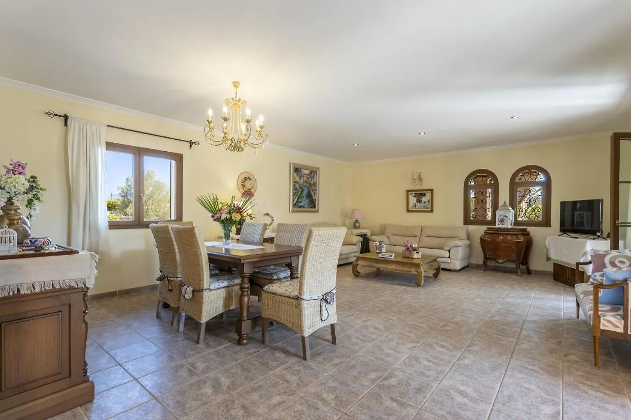 Villa Can Xispa Family Inca  İspanya
